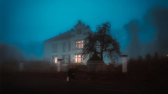Pertanda Rumah Anda Berhantu atau Angker