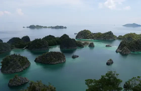 Misteri Hantu Laut di Balik Pesona Teluk Kabui